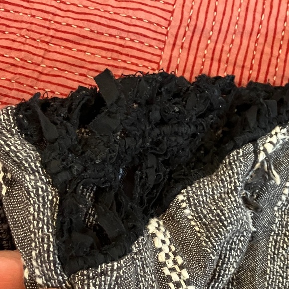 Free People women’s size medium (fits on the bigger side) Textured Knit Poncho - Picture 6 of 14